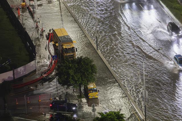 深圳暴雨打破1952年以来极值（最大累计雨量469.0毫米）(2)