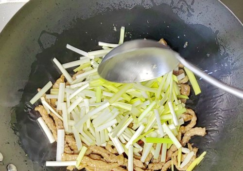 韭黄炒肉丝简单做法