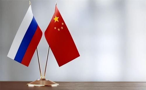  普京亲自接见中国防长，对加强两军合作的期望，得到中方积极回应