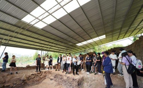  发掘14处遗址点、出土文物上万件……钓鱼城遗址考古发掘新进展来了