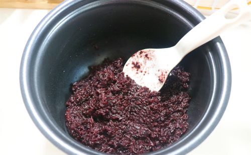 紫米饼的做法大全窍门(紫米面怎么做好吃紫米饼怎么做)