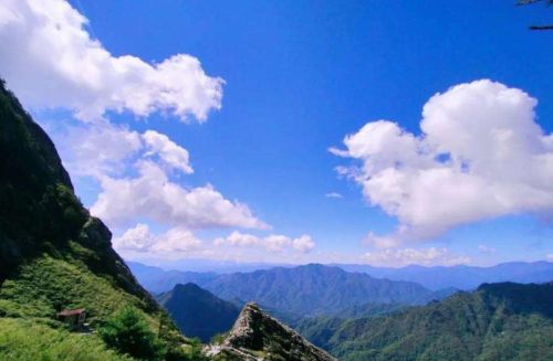 西安周边都有哪些山(西安周边的山景点)