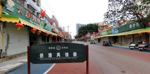 广西有座0.7平方公里的镇，镇上住着上万越南华侨，成了网红景点