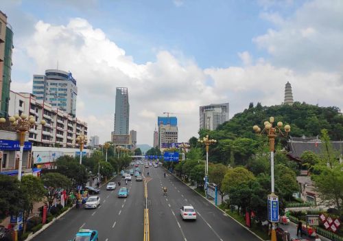 安顺的旅游(安顺值得去的地方)