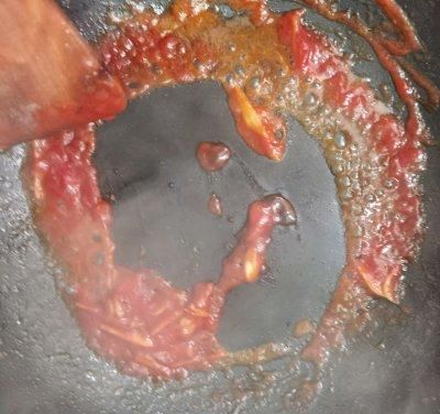 虾头番茄豆腐汤的做法(鲜虾番茄豆腐汤)