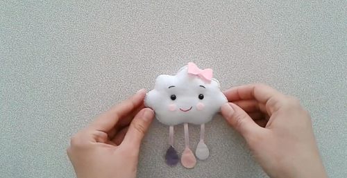「手工玩偶系列」教你学习如何制作可爱的云朵娃娃！