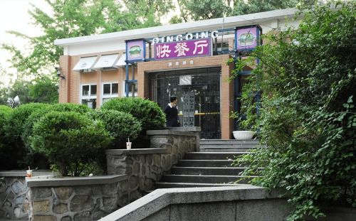 真便宜，清华大学食堂价格让千万大学生流口水，辣卤鸭头仅1元/个