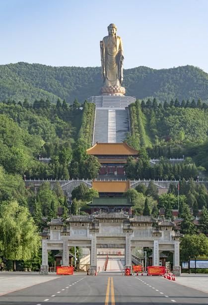 河南平顶山是个山吗(河南平顶山属于哪座山脉)