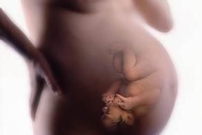 妊娠晚期的胎教注意事项有哪些(妊娠晚期的胎教注意事项包括)