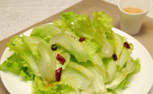 生菜用英语怎么说lettuce(一片生菜用英语怎么说)