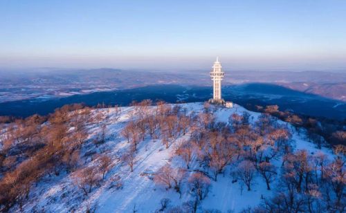 长白山长年积雪(长白山终年积雪)