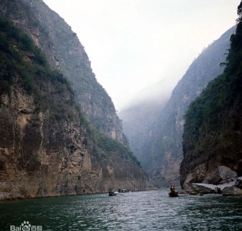 巫山十二峰中,最为俏丽并高居众峰之首的(巫山十二峰是什么意思)