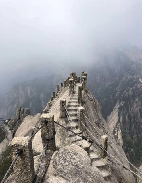 安徽黄山 景点(秒懂百科黄山景区)