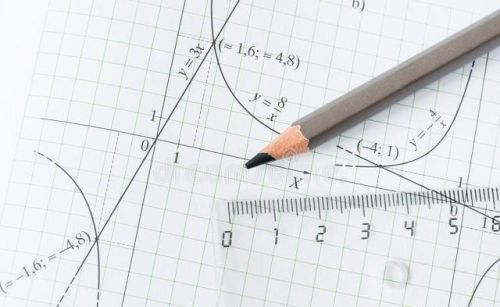 初中数学两极分化成因及策略(初中数学两极分化解决办法)