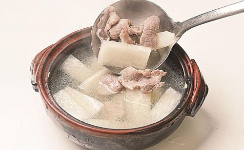 生烧连锅汤跟用什么(川菜连锅汤怎样做?)
