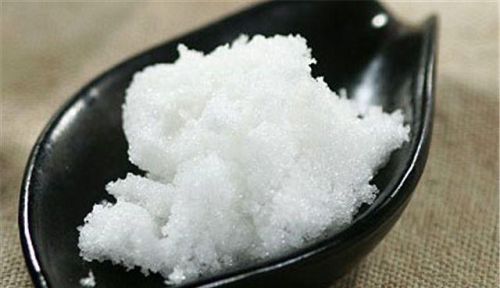 糖粉 绵白糖 白砂糖(烘焙用细砂糖和绵白糖的区别)