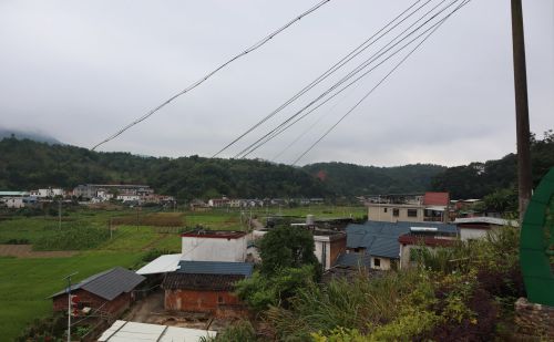 久旱逢甘露 他乡遇故知 洞房花烛夜 金榜题名时(久旱逢甘露是什么意思)