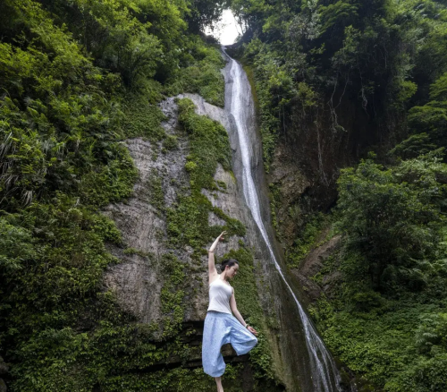 八月,用一场旅行听听炎日妙音的歌