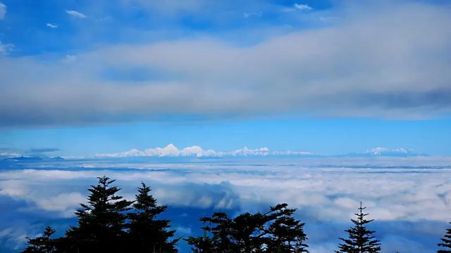 云霞如幻，许你一座最美峨眉山（许你一座最美峨眉山）(10)