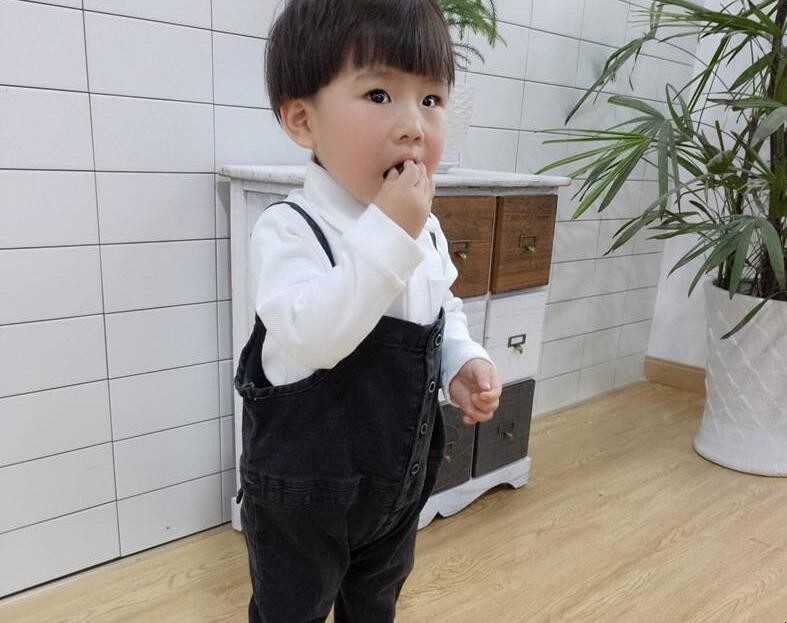 幼儿背带裤