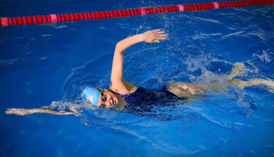 游泳的技巧与方法有哪些