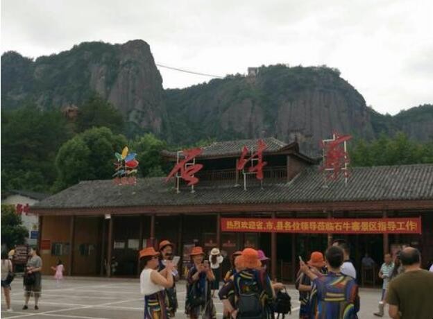 平江石牛寨有什么好玩的