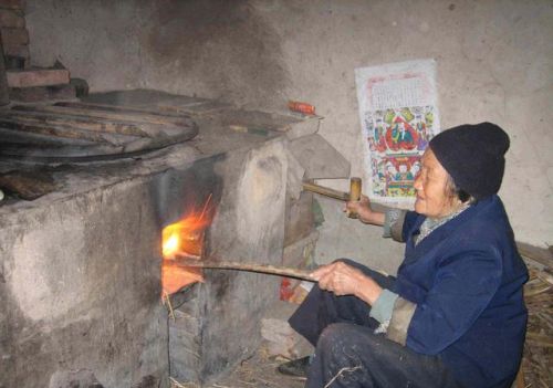 农村正在消失的老物件(农村老旧物件古董)