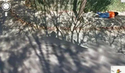 谷歌街景摄影车(谷歌街景拍到的25张最疯狂的照片)