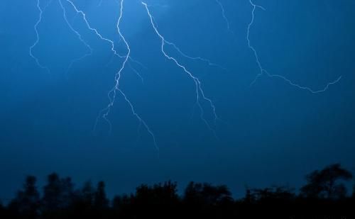 二年级语文下册雷雨知识点(二年级雷雨课后题题目及答案)