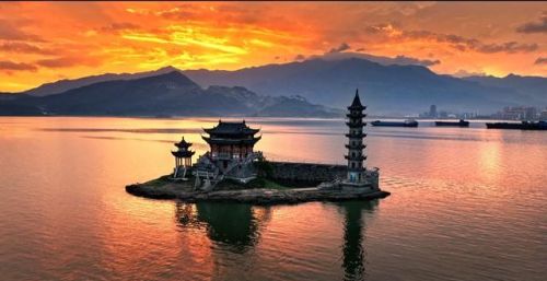 中国五大淡水湖大小排名(我国五大淡水湖从大到小的排名)