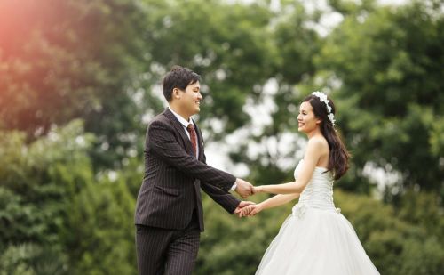 结婚6年彩礼9万离婚的时候退多少钱(女方要6万彩礼过分吗)