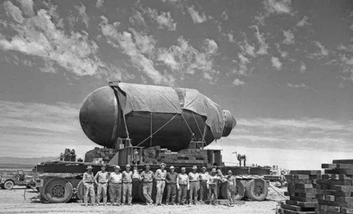 两万吨当量核弹威力(二万吨核弹的威力多少公里)