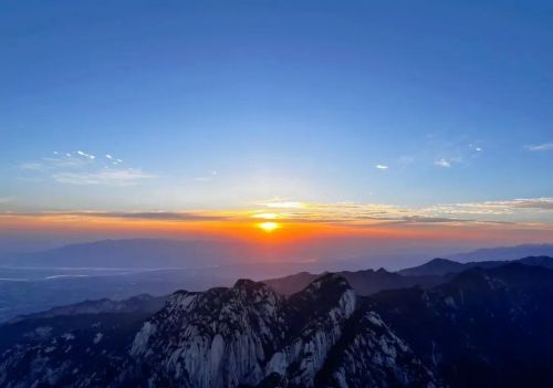 中国名山华山简介(华山得名)