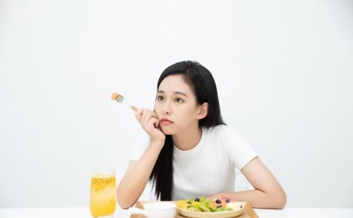 怀孕一周乳房会刺痛吗(怀孕一周乳房有什么变化)