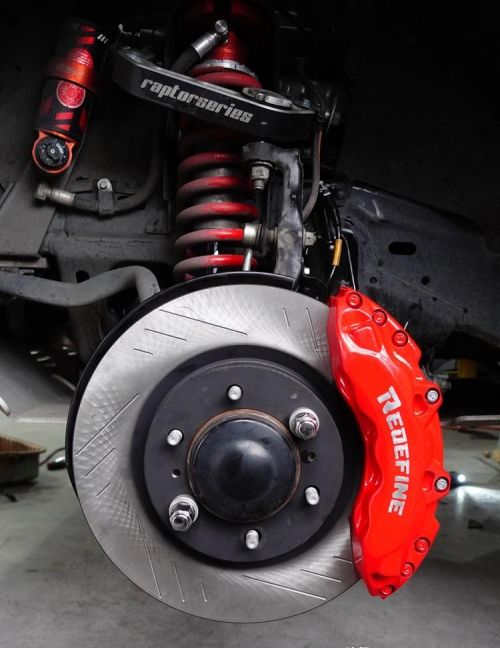 hope六活塞刹车(brembo六活塞刹车一套多少)