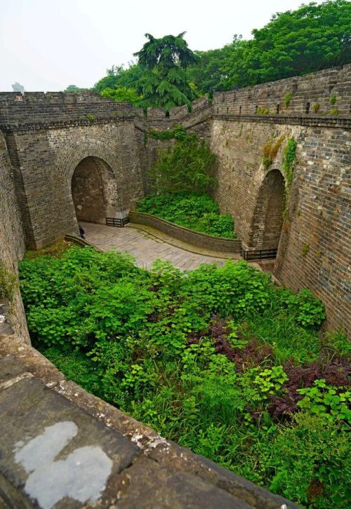 古代瓮城的作用(古代瓮城城门最多的是哪一个)
