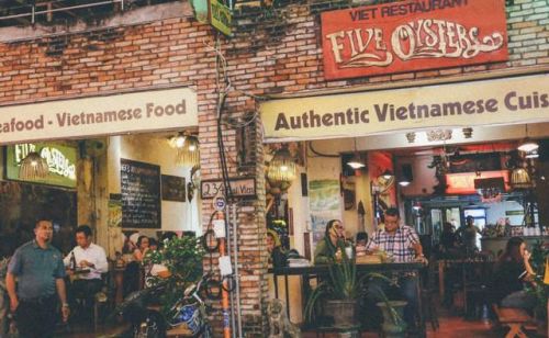 越南胡志明好吃的餐厅(越南胡志明小吃街)