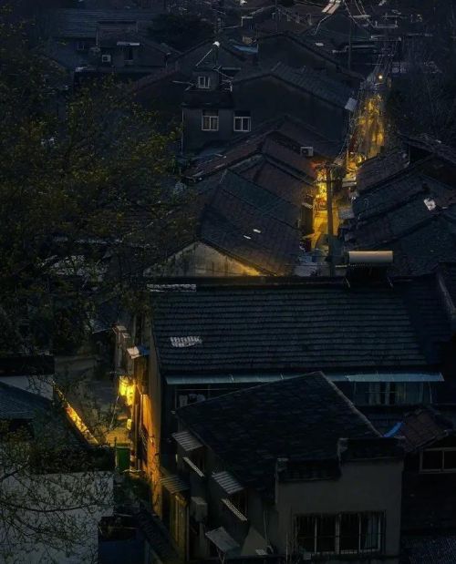 好天良夜什么意思(良天好景什么意思)