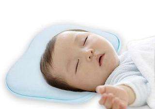 你的宝宝多大适合使用枕头睡觉(你的宝宝多大适合使用枕头呢)