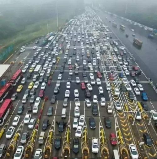 中国交通的两个特点有哪些(中国的交通特征)