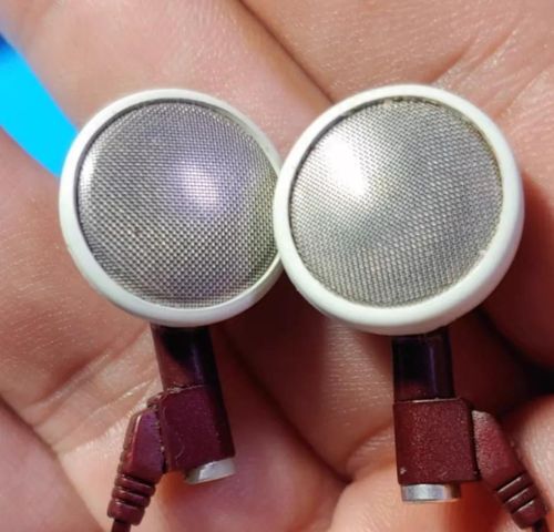 古董耳机艰难修复,过程比结果更重要吗(古老耳机)