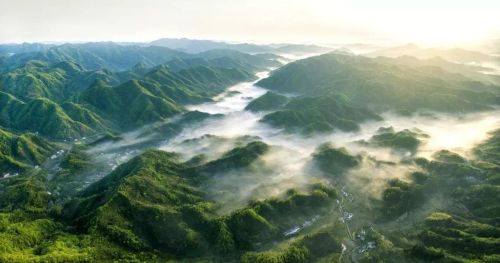 秦岭是华夏民族的龙脉谁说的(秦岭为什么是华夏龙脉)