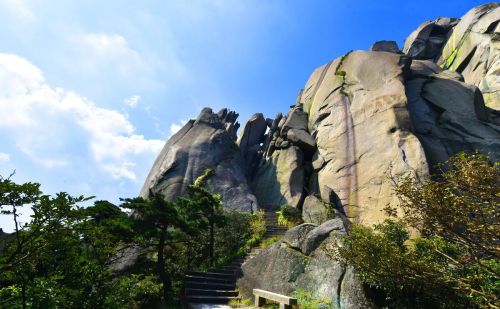 安徽有一座著名的山(安徽最有名山)