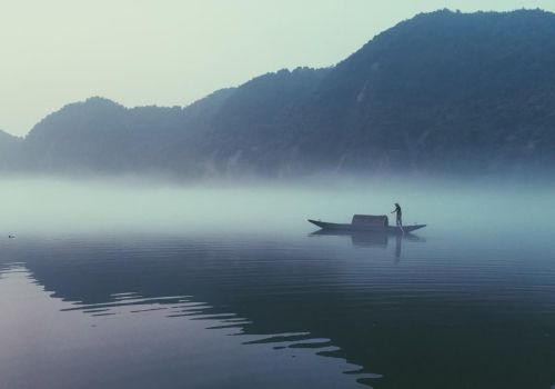 当一切归于平静是什么歌(当一切重来)