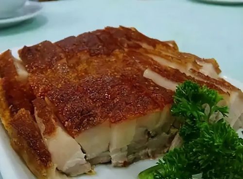 广州龙归烧肉多少钱一斤(广州龙归美食攻略)