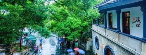 苦雨凄风下一句是什么(苦雨凄风什么意思)