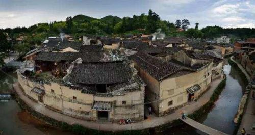 福建下梅村古民居(福建下梅古镇简介)