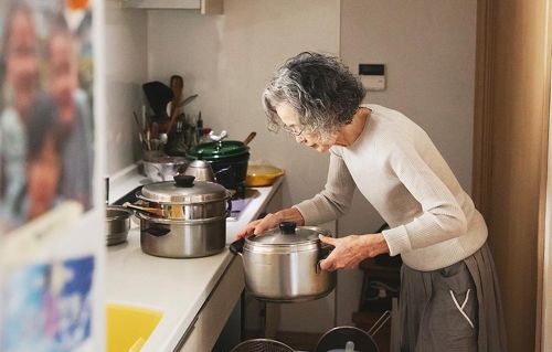 坂井顺子的着装(坂井顺子永续美好生活)