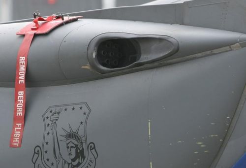 F-15E超音速战斗轰炸机