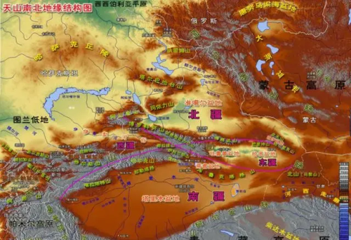 新疆在地图上哪个位置(新疆地处)